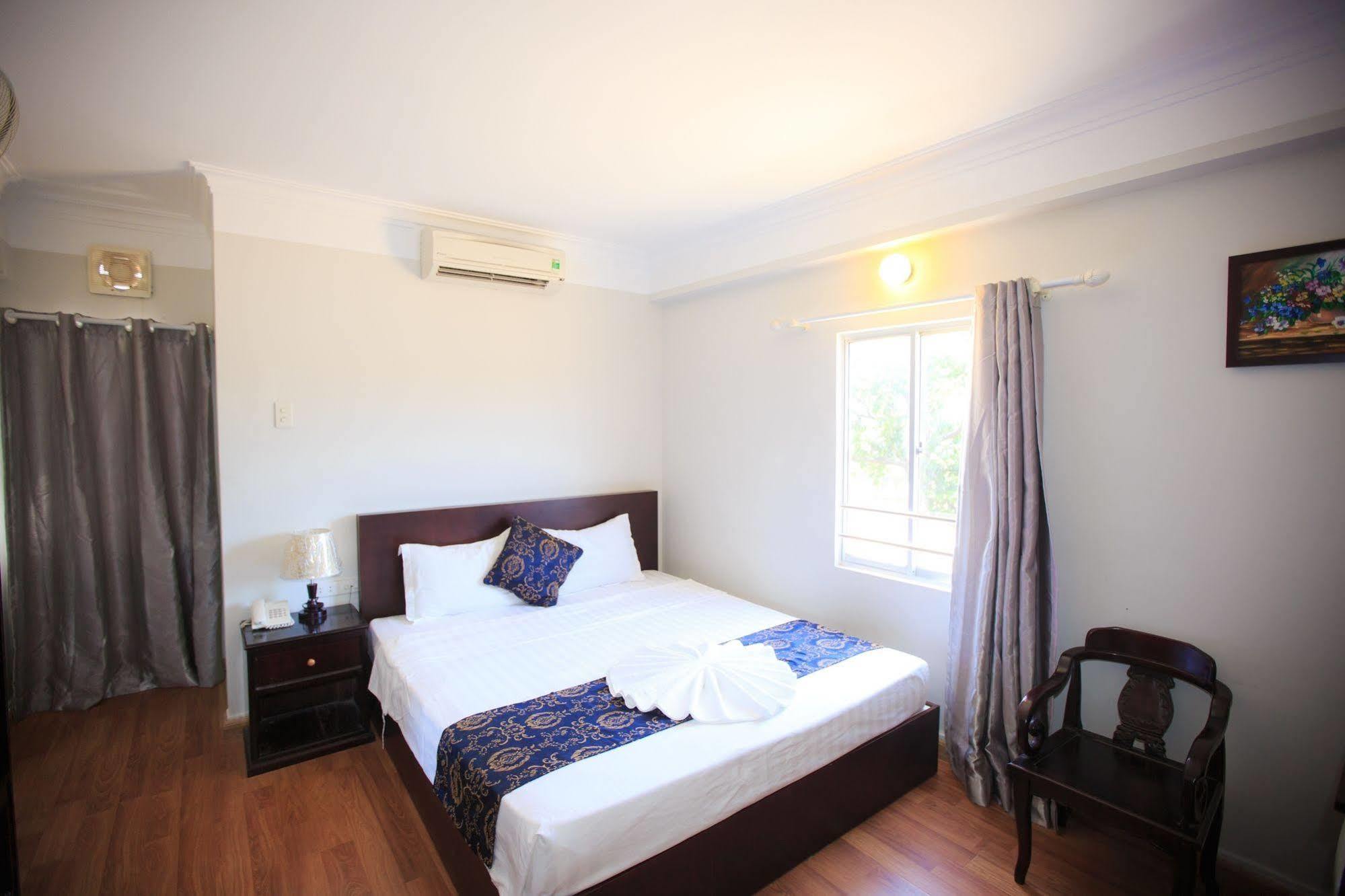 Pho Bien Hotel Nha Trang Luaran gambar