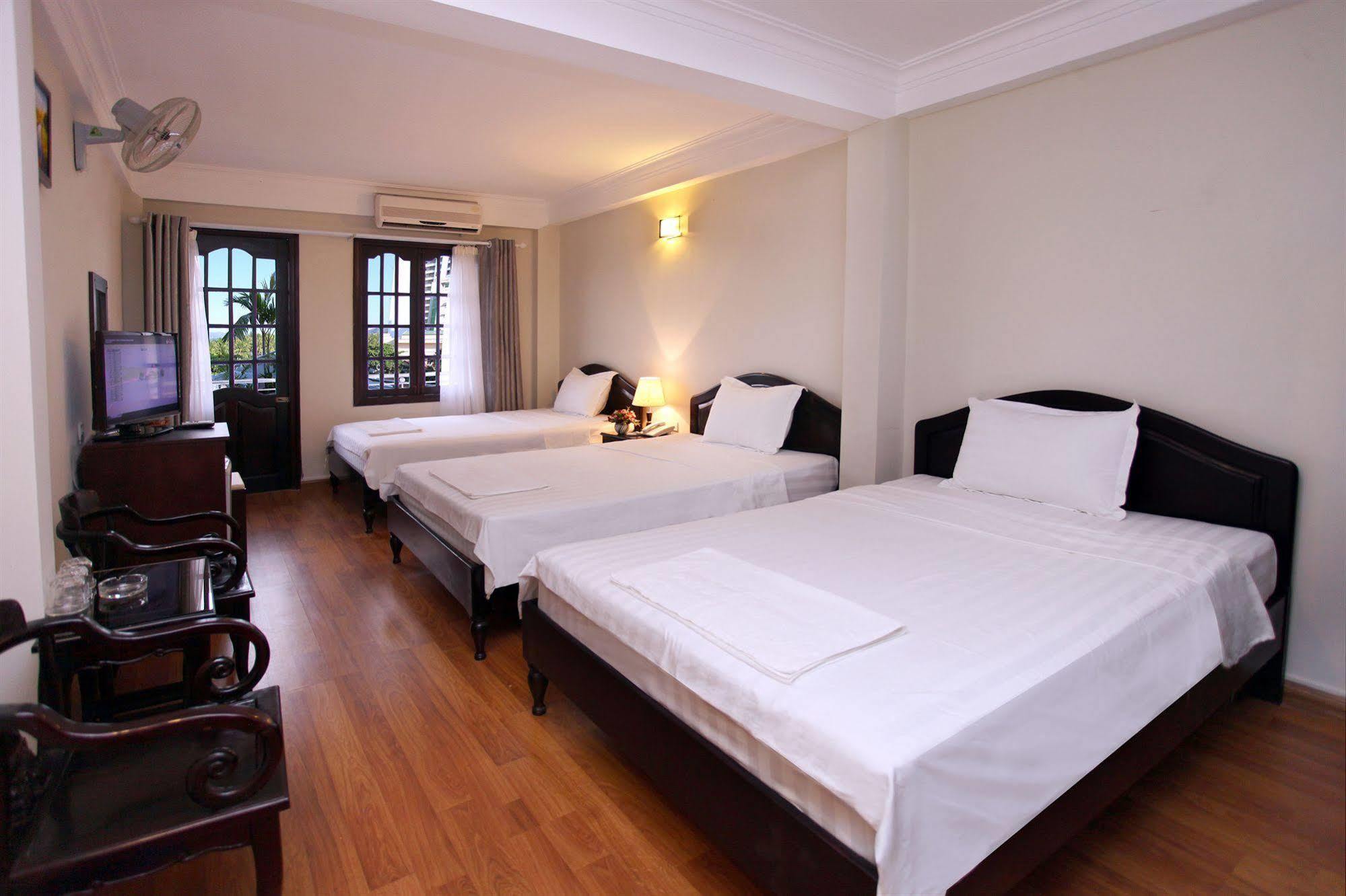 Pho Bien Hotel Nha Trang Luaran gambar